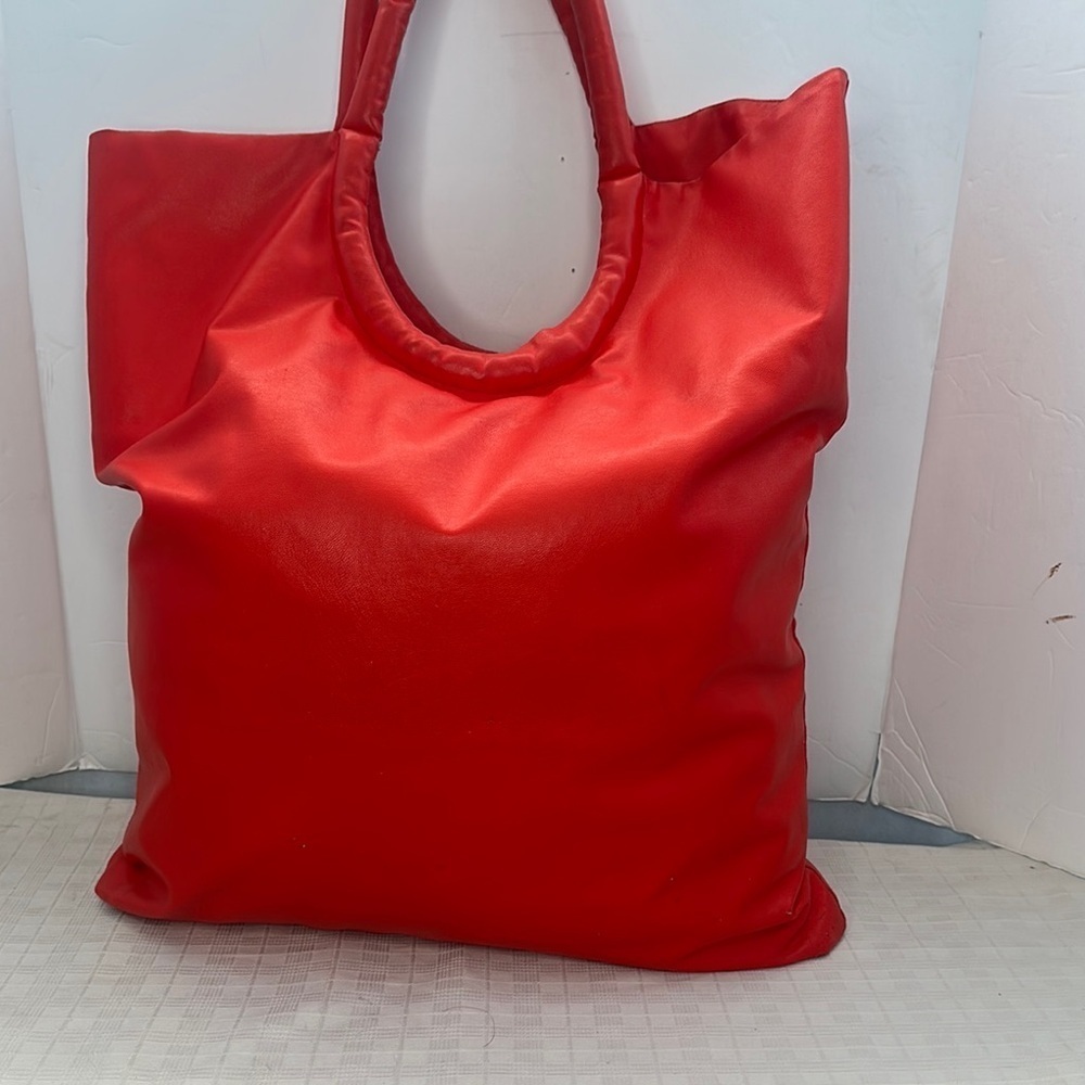 FREED 24 HOUR TOTE in - TART - Picture 5 of 11
